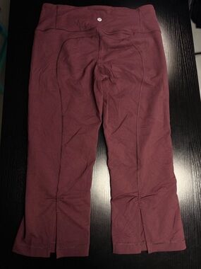 Lululemon Plum Cropped Leggings